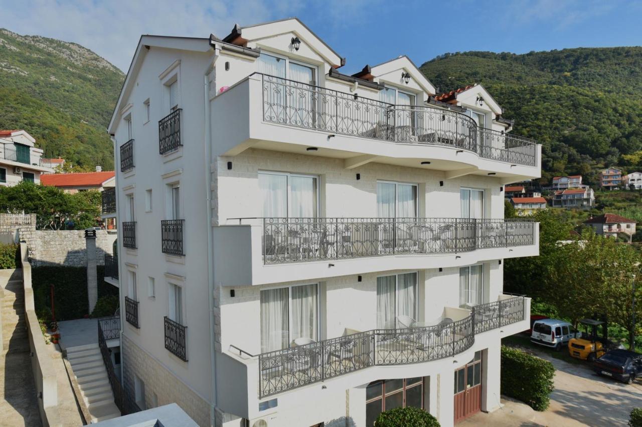Villa Julia Baosic Ngoại thất bức ảnh