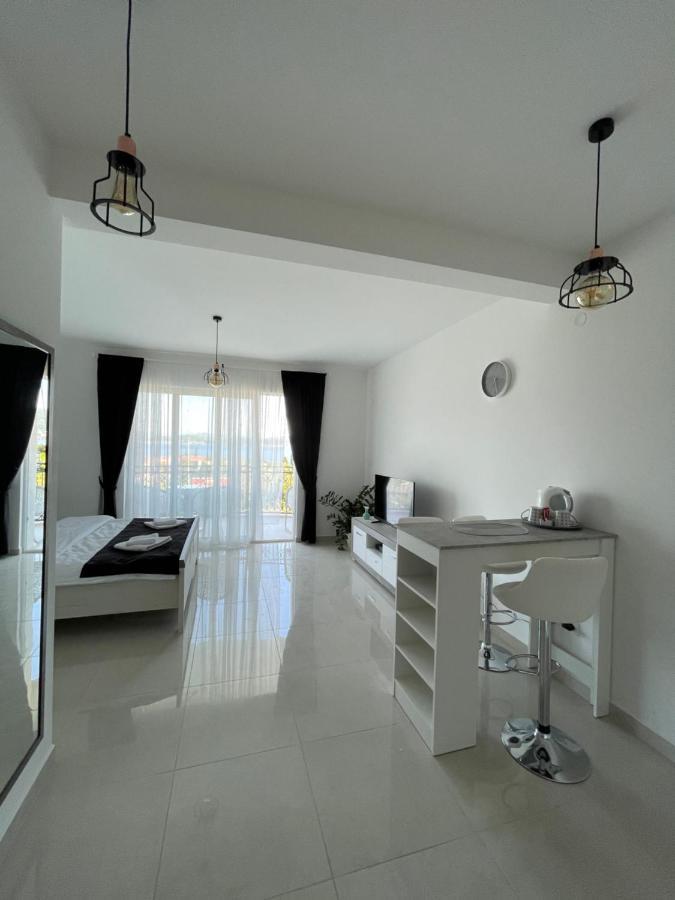 Villa Julia Baosic Ngoại thất bức ảnh