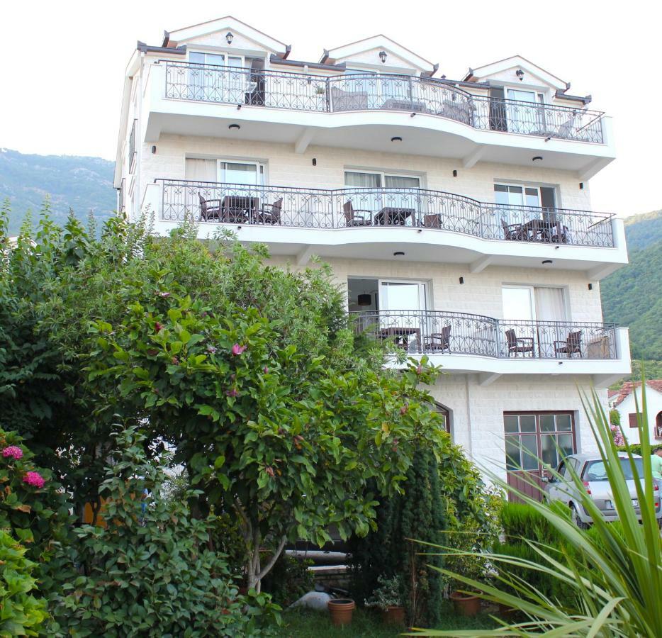 Villa Julia Baosic Ngoại thất bức ảnh